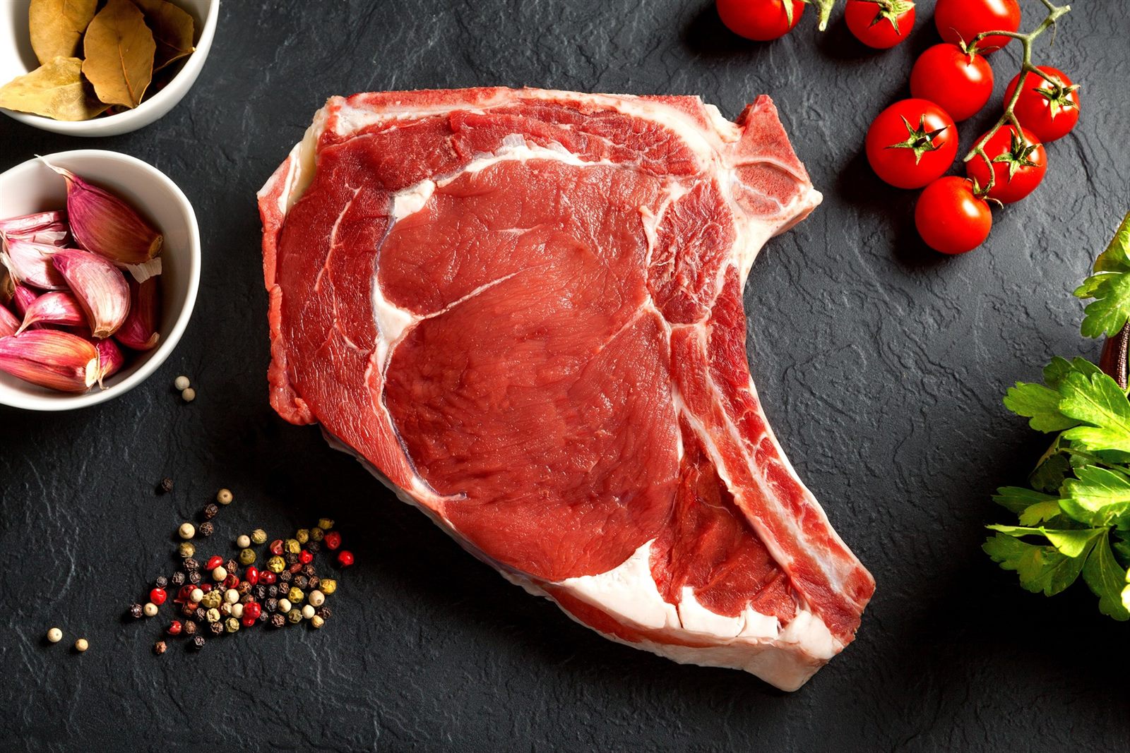 Churrasco com carnes nobres e apresentação premium